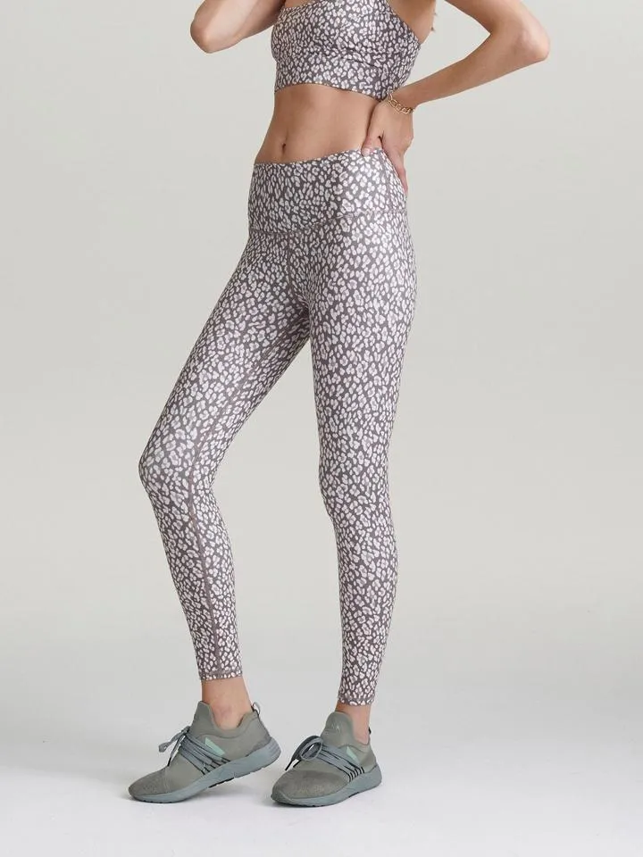 Century Legging 2.0, Sage Cheetah